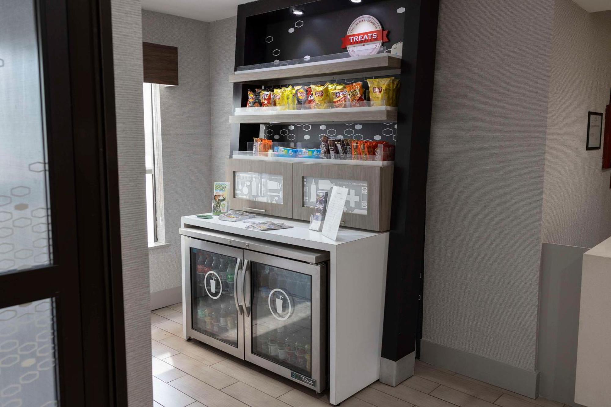 Hampton Inn Kent/Akron Area Экстерьер фото